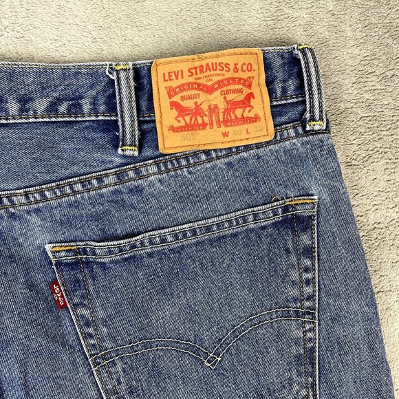Levi's 505 Mens Regular Fit Straight Leg Denim Jeans Blue Medium Wash Jean - Picture 5 of 7
